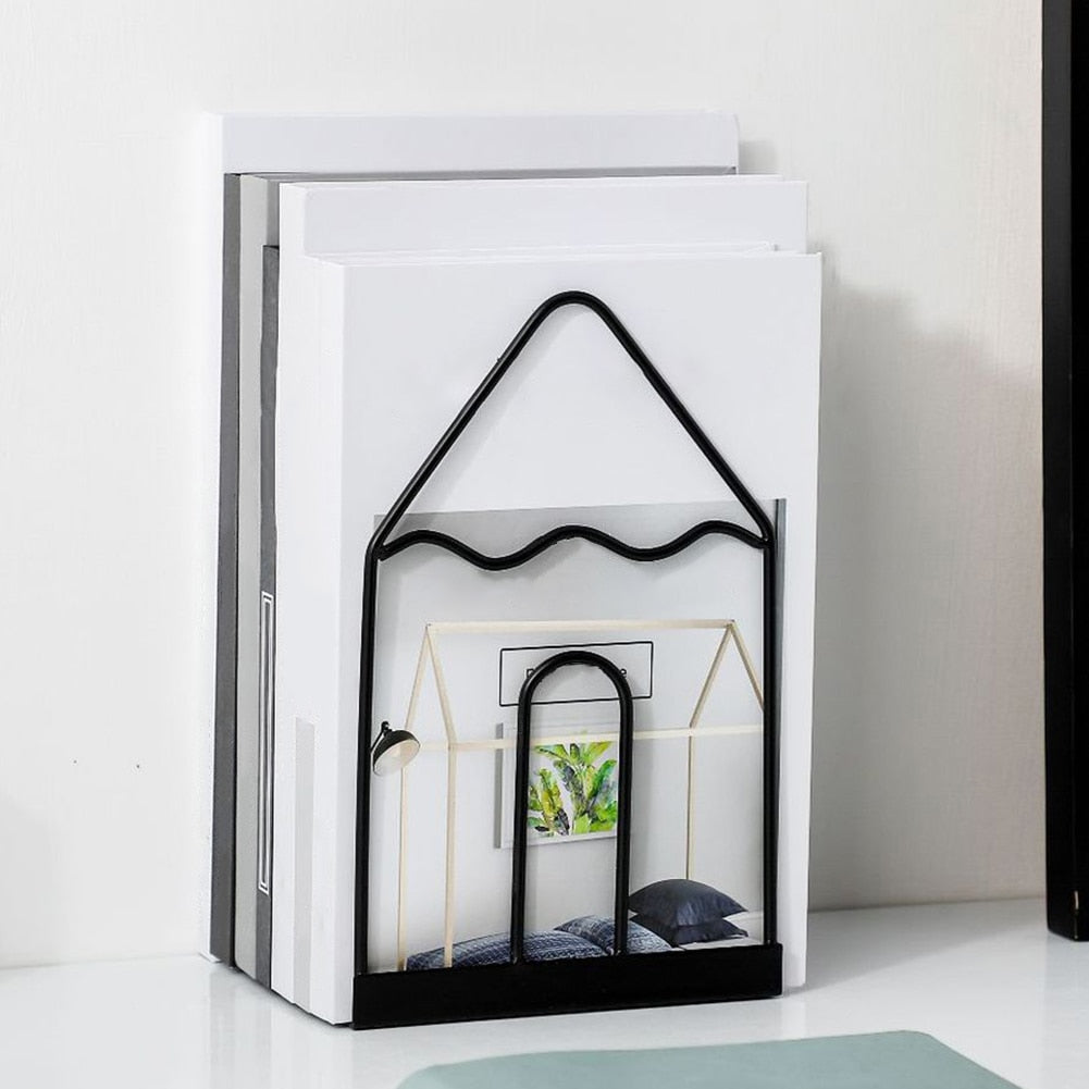 Serre-Livre Style Cabane Élégante